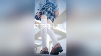 [MP4/ 404M] 马尾辫少妇，3P大战名场面，69姿势舔骚逼，后面操逼前面吃屌，骑乘位爆草