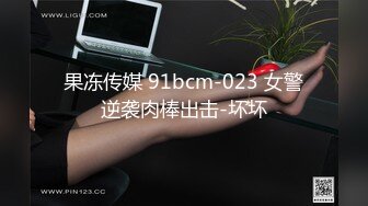 麻花小辫清纯美少女，发骚黄瓜磨蹭骚逼，地上假屌骑乘位，猛捅小骚逼，娇喘呻吟喊爸爸