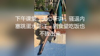 爬窗偷窥漂亮美眉洗香香 身材不错 大奶子小翘臀