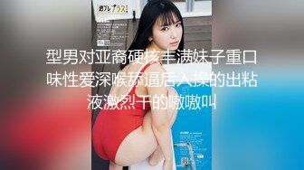 白丝露脸极品小太妹的诱惑，无毛白虎逼跟狼友互动撩骚，掰开求草揉奶抠逼，浪叫呻吟不断，精彩刺激不要错过